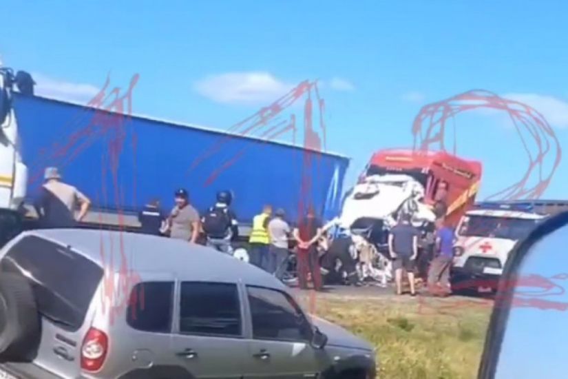 Rusiyada ağır yol qəzası baş verib, 15 nəfər ölüb