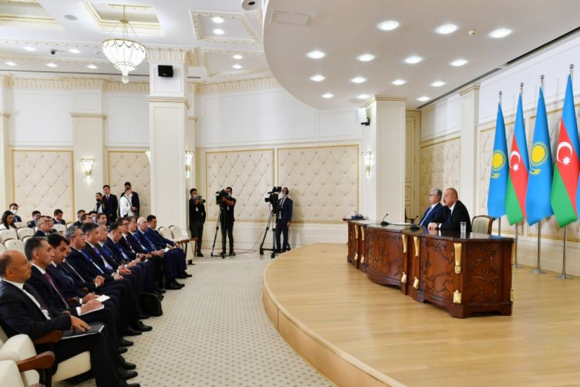 İlham Əliyev: “Bəyannamənin adı əhəmiyyətinə dəlalət edir, təkcə strateji tərəfdaşlar deyil, həm də müttəfiqlərik”
