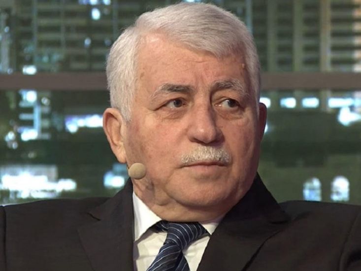 Əməkdar artist: “Efirlərinizə də kişilər arvad paltarı geyinib çıxır də...”