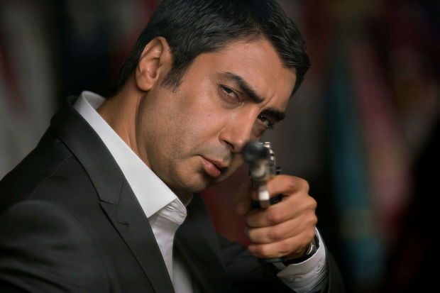 “Polat Alemdar”ın son halı pərəstişkarlarını təəccübləndirdi -     FOTO