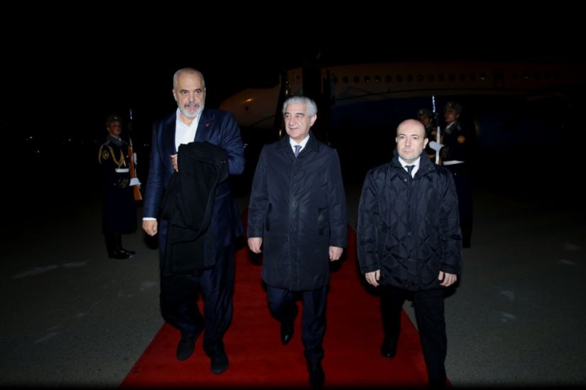Albaniyanın Baş naziri Edi Rama Azərbaycana işgüzar səfərə gəldi