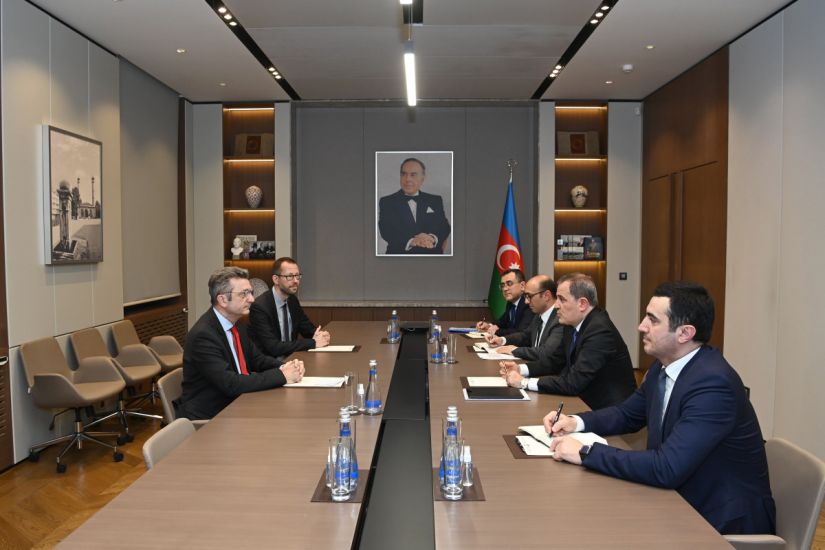 Ceyhun Bayramov Almaniya səfiri ilə regional vəziyyəti müzakirə etdi