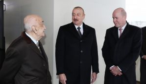 Prezident “Azəri-Mərkəzi-Şərqi” platformasının dayaq blokunun dənizə yola salınması mərasimində iştirak edib -     YENİLƏNDİ — foto 2