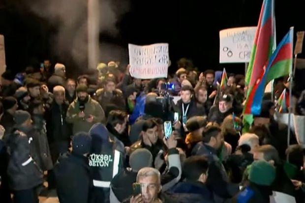 Pakistanın ictimai təşkilatları Laçın yolunda keçirilən aksiyaya dəstək göstərdi