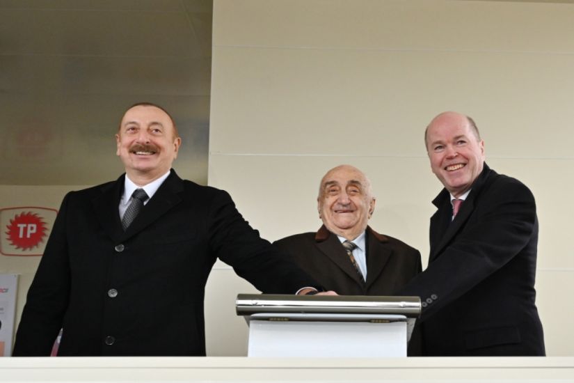 Prezident “Azəri-Mərkəzi-Şərqi” platformasının dayaq blokunun dənizə yola salınması mərasimində iştirak edib -     YENİLƏNDİ