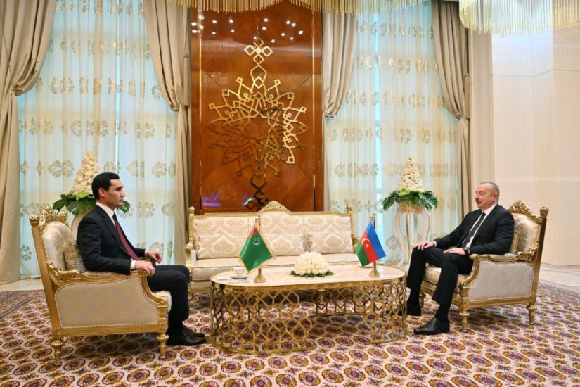 Sərdar Berdiməhəmmədov Azərbaycan liderini təbrik etdi