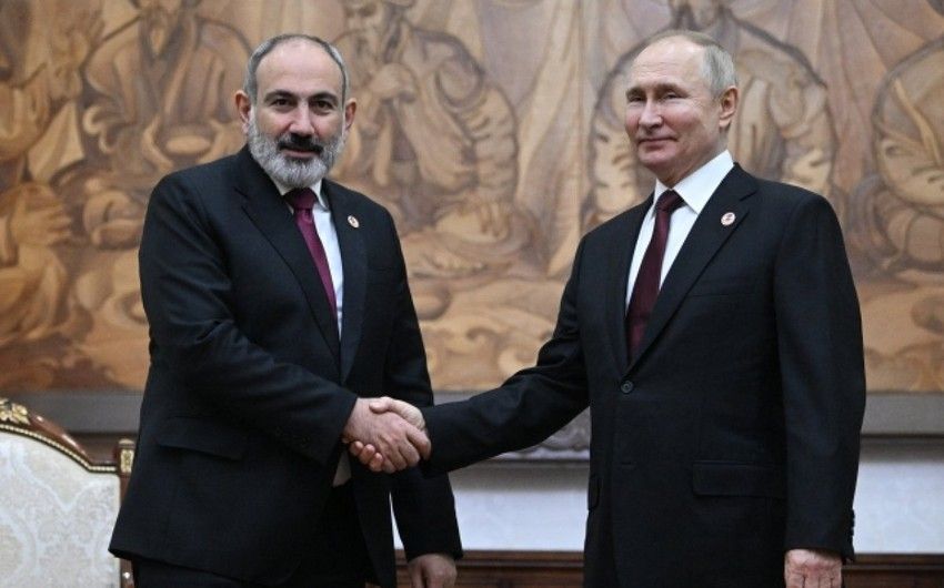 Putin və Paşinyan arasında telefon danışığı olub