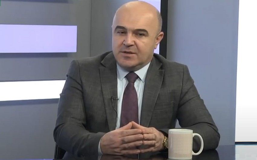“Rusiya Qərbə ixrac edə bilmədiyi məhsuları aternativ bazar kimi Azərbaycana göndərəcək” -     Eldəniz Əmirov