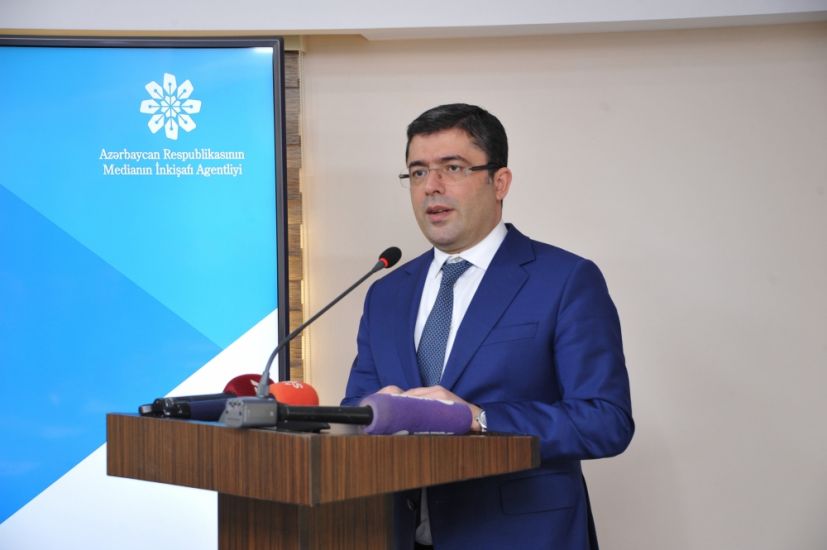 Əhməd İsmayılov “Media haqqında” qanundan danışdı –     VİDEO