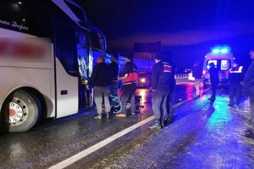 Türkiyədə ağır yol qəzası: ölən və çoxlu sayda yaralı var