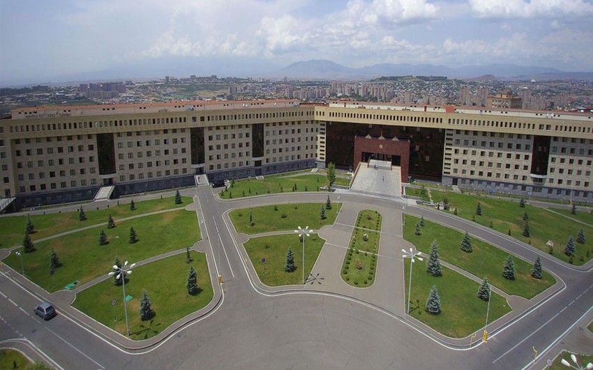 Hərbi kəşfiyyat rəisi işdən çıxarıldı