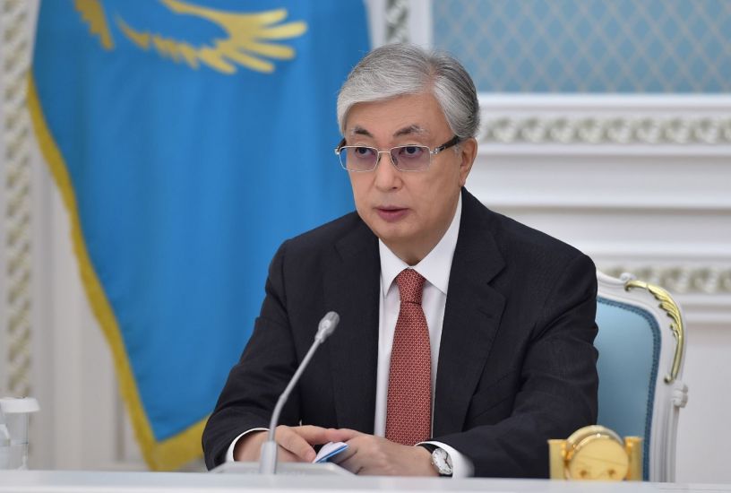Qazaxıstan prezidenti Milli Təhlükəsizlik Komitəsi sədrinin iki müavinini dəyişdi