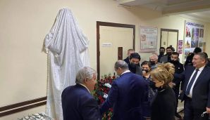 Şəhid Səid Rəşidzadənin barilyefinin açılışı oldu -   FOTOLAR — foto 3