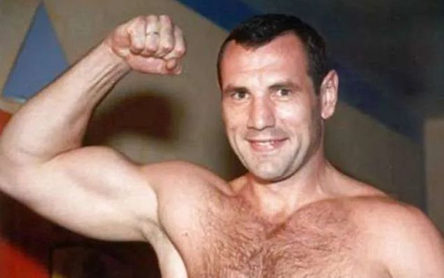 Avropa çempionu intihar etdi