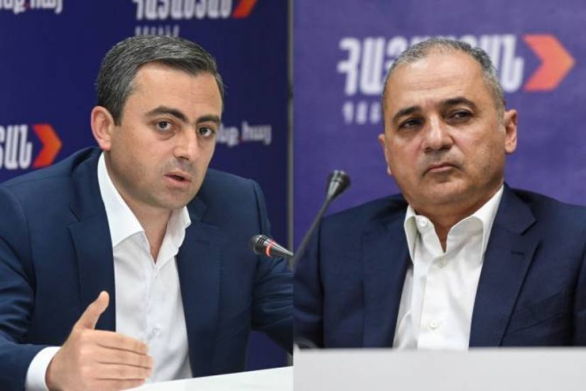 Müxalifət parlamentdəki vəzifələrini itirdi