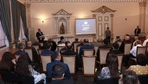 Adil Əliyev: “Suverenliyimiz bərqərar edilib, bayrağımız Vətən göylərində böyük məğrurluqla dalğalanır” -       FOTO — foto 2