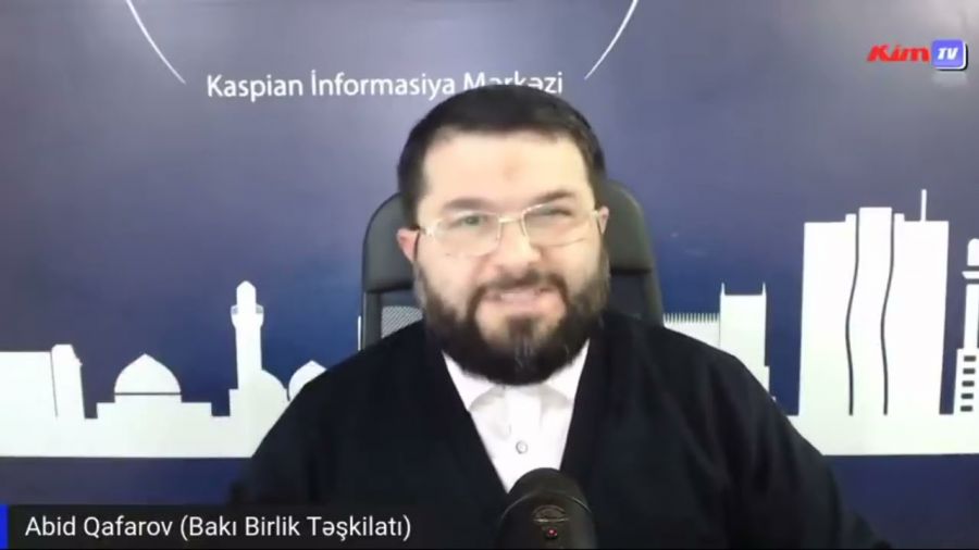 Qaziləri təhqir edən sonra da siyasi şouya çevirən Abid Qafarov nə istəyir?