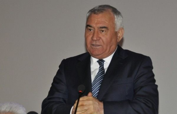 “Ucuz reklamla məşğul olan Alı Alıyevin fəaliyyəti araşdırılmalıdır”