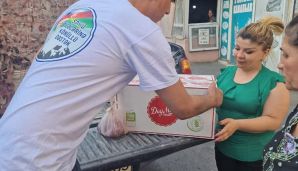 Adil Əliyev Qurban bayramı münasibətilə şəhid ailələri, qazilərə qurban payı verdi –       FOTO — foto 13