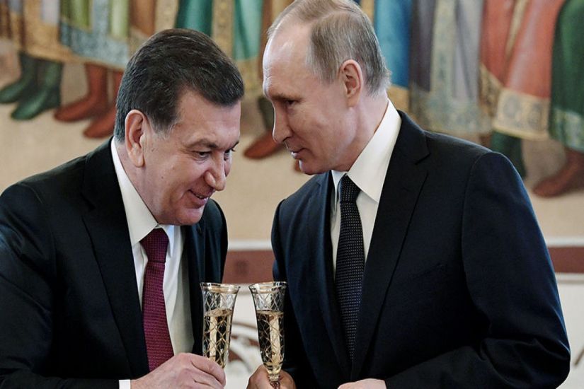 Putin Mirziyoyevi təbrik etdi