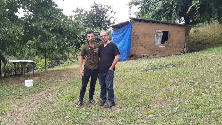3 medalla daxmada yaşayan qazi: “Torpağımı da əlimdən aldılar”