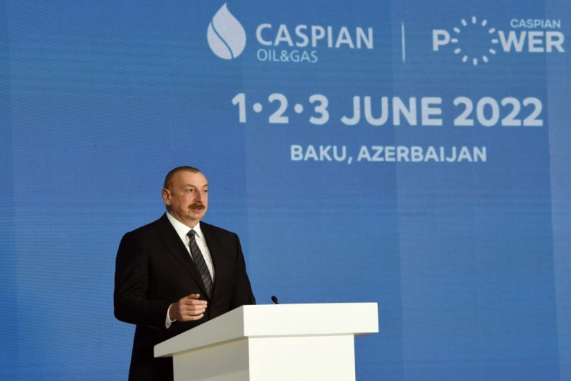 Prezident İlham Əliyev “Bakı Enerji Həftəsi”nin iştirakçılarına müraciət ünvanlayıb