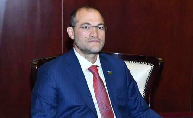 Razi Nurullayev: “Azərbaycanın Londondakı səfiri, nə də səfirin işçiləri “Brüs Li”, “kon-fu” ustasıdır”