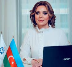 Könül İsmayılova istefa verdi