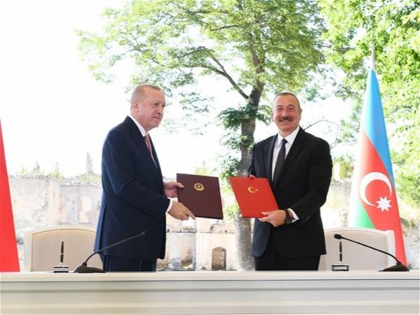 Şuşa Bəyannaməsinin imzalanmasından bir il ötür -     Azərbaycan nə qazandı?