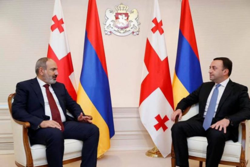 Ermənistan və Gürcüstan Baş nazirləri görüşdü