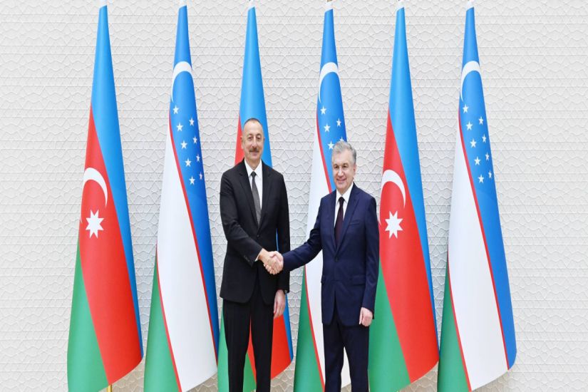 Azərbaycan və Özbəkistan prezidentləri Fəxri qonaqlar xiyabanında ağac əkiblər