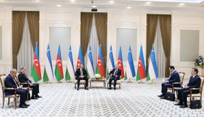 İlham Əliyevlə Şavkat Mirziyoyevin məhdud tərkibdə görüşü oldu -       FOTOLAR — foto 3