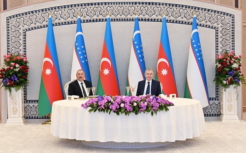 Şavkat Mirziyoyev İlham Əliyevin şərəfinə qəbul təşkil etdi -     FOTOLAR - YENİLƏNDİ
