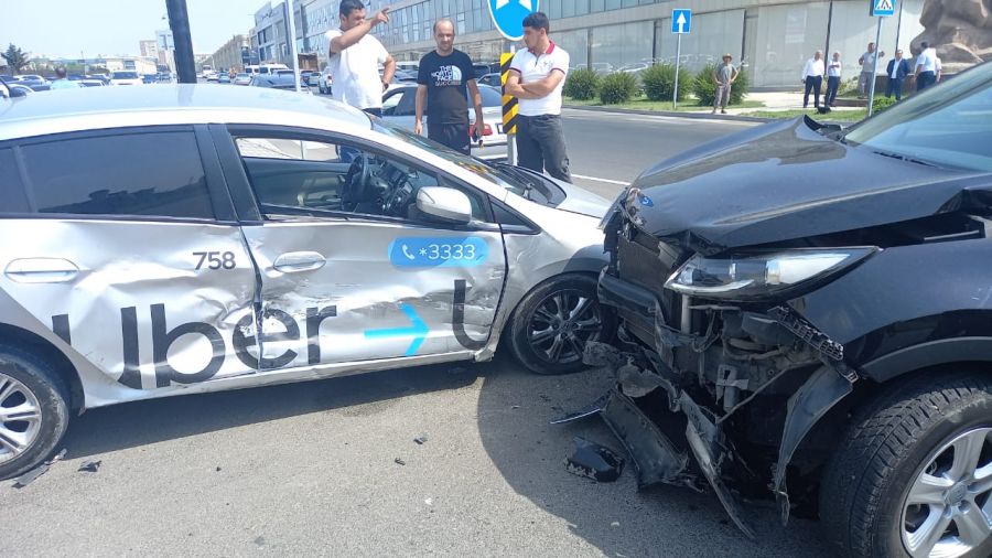 Türkiyə səfirliyinin iştirakı ilə baş verən yol qəzasının təfərrüatı