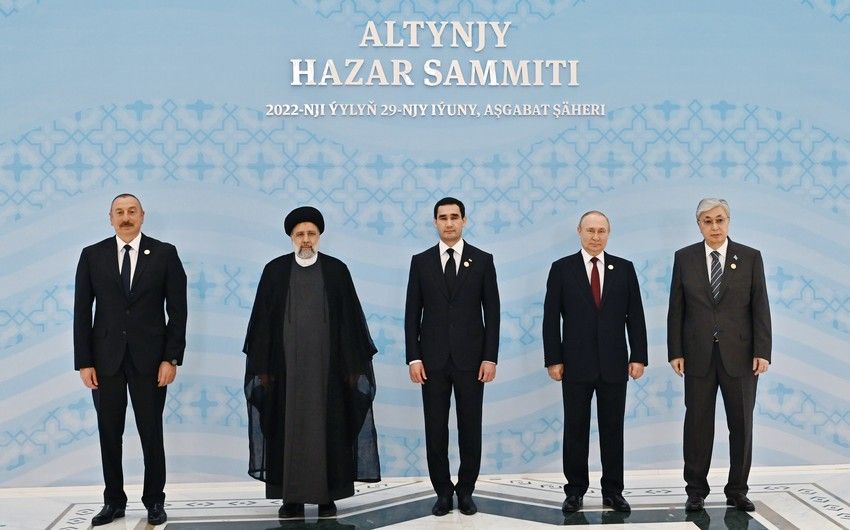 Prezident İlham Əliyev Aşqabadda Xəzəryanı Dövlətlərin Dövlət Başçılarının VI Zirvə Toplantısında iştirak edib -     YENİLƏNDİ