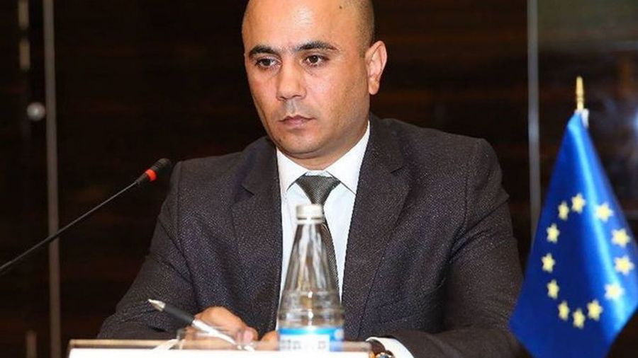 Dollar dəyişənlər vergi ödəyicisi kimi qeydiyyata alınırlar? –       Ekspert aydınlıq gətirdi