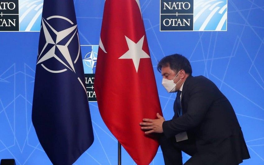 Türkiyə şərtləri açıqladı:     Finlandiya və İsveç...