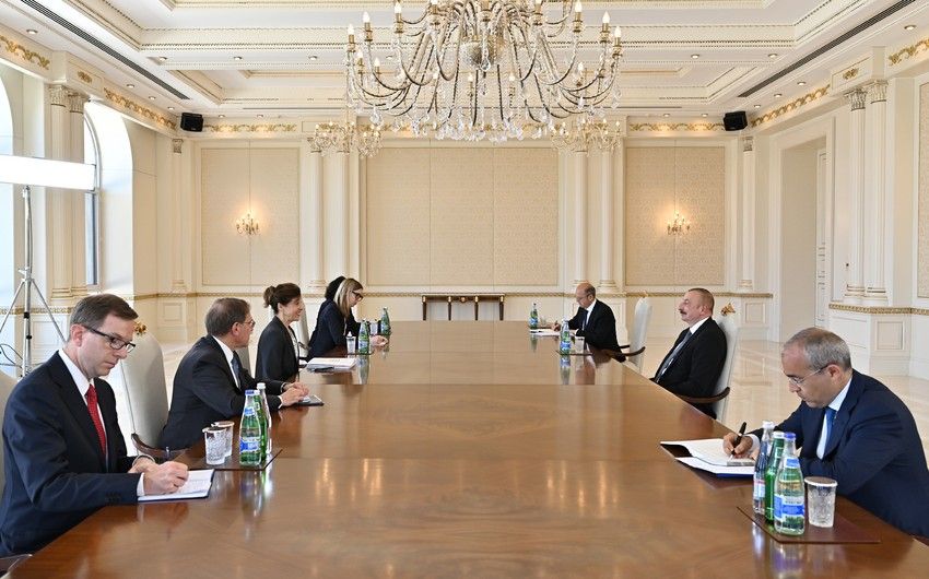 Prezident  ABŞ dövlət katibinin enerji diplomatiyası üzrə müavininin müşavirini qəbul etdi