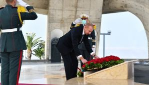 İlham Əliyevin Əlcəzairin paytaxtında Şəhidlər abidəsini və Milli Mücahidlər Muzeyini ziyarət etdi -             YENİLƏNDİ - 2 — foto 4