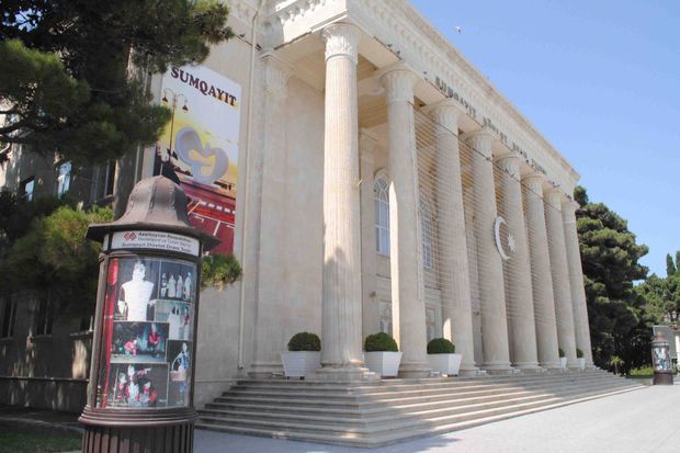 Sumqayıt teatrı acınacaqlı durumda –     VİDEO