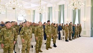 Prezident Zəfər Günü münasibətilə Şuşada təşkil olunan tədbirdə iştirak etdi -     FOTO - YENİLƏNDİ — foto 14