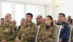 Prezident Zəfər Günü münasibətilə Şuşada təşkil olunan tədbirdə iştirak etdi -     FOTO - YENİLƏNDİ — foto 18