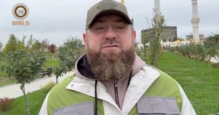 Kadırov müsəlmanlara MÜRACİƏT ETDİ: "Kişi olun, qalxın döyüşə çıxın"