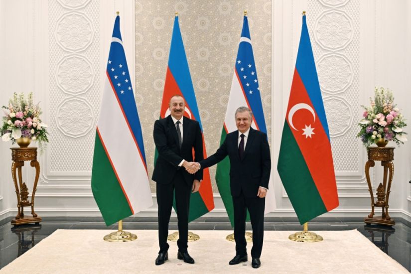 Özbəkistan-Azərbaycan münasibətləri strateji əhəmiyyət daşıyır -     Şavkat Mirziyoyev