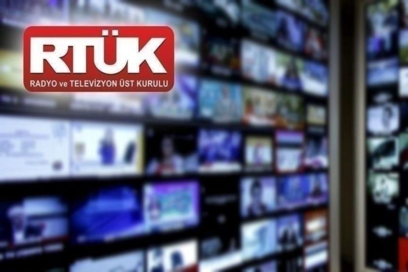 İstanbulda baş verən partlayışla bağlı “müvəqqəti yayım qadağası” qoyuldu