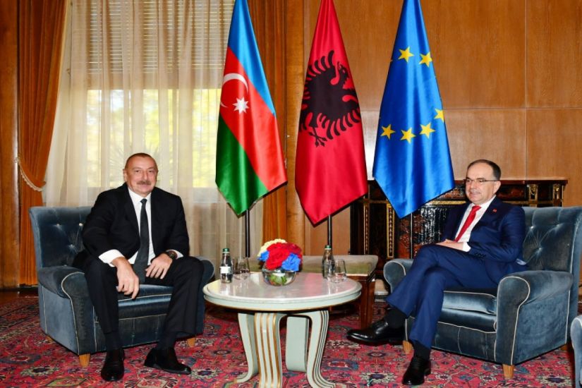 Azərbaycan və Albaniya prezidentlərinin təkbətək görüşü olub