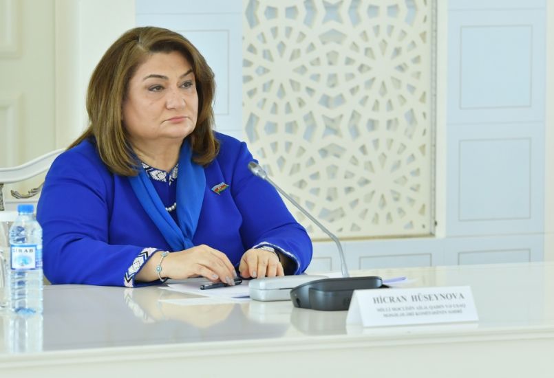 Hicran Hüseynova: "Ərə getmək üçün qaçan 13 yaşlı qızın valideynləri də məsuliyyət daşıyır"