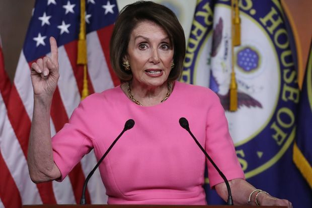 Pelosi istefa verdi
