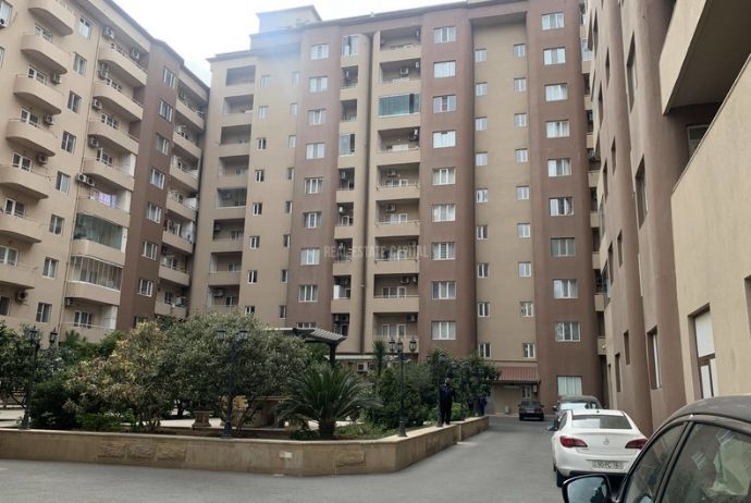 "Meqa-Siti Holdinq”in rəhbəri hökmdən narazıdır
