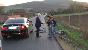 İcra başçısının bu fotosu müzakirələrə səbəb oldu — foto 1